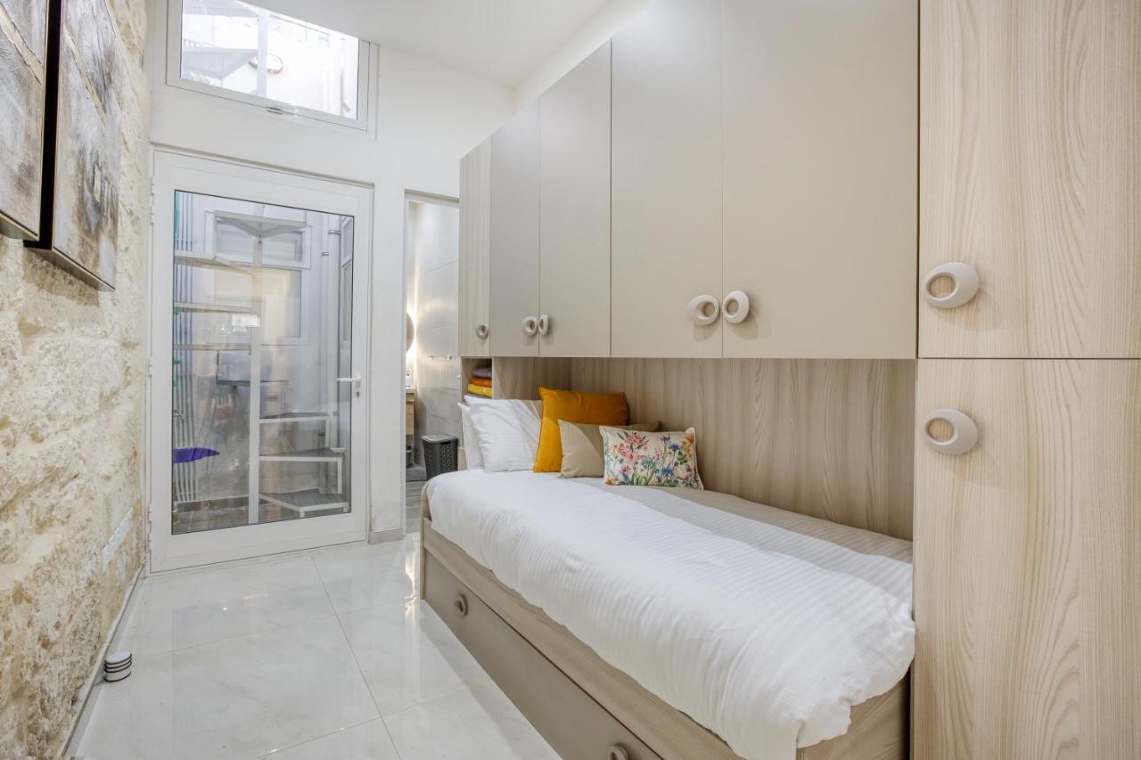 Luxury Sliema Residence Bagian luar foto
